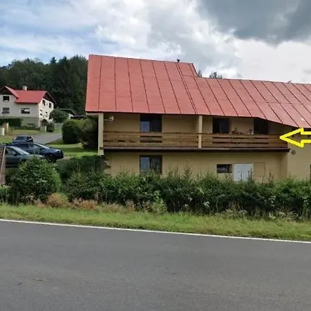 Apartmán s výhledem na Jezerní stěnu Železná Ruda Esterno foto