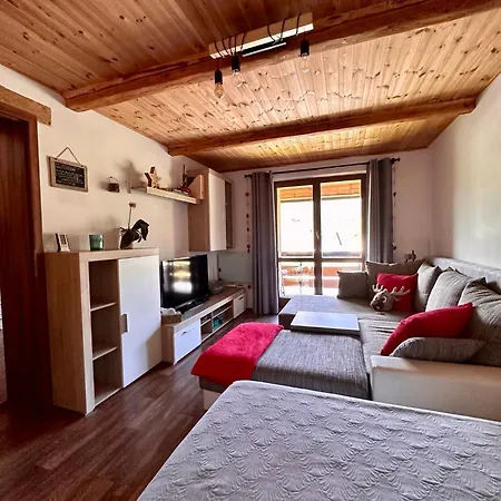 Apartmán s výhledem na Jezerní stěnu Železná Ruda Esterno foto